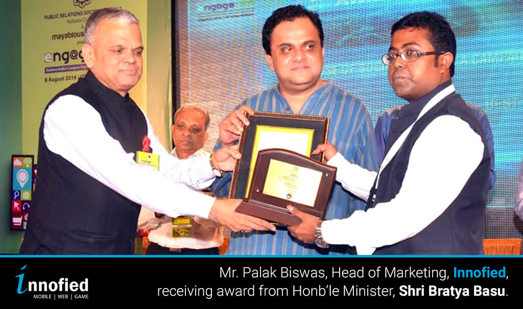 Bratya Basu givign us the Award of Excellence